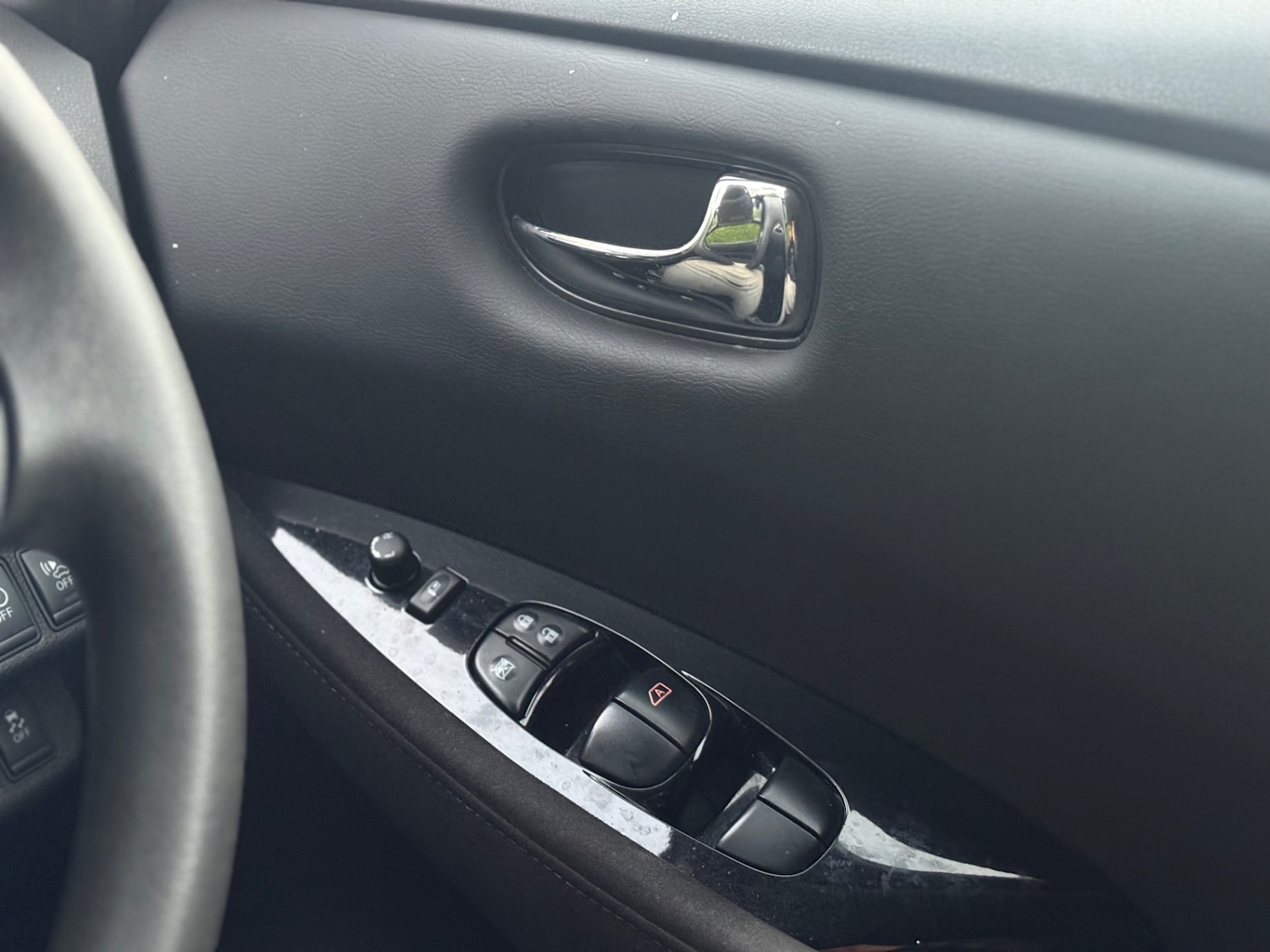 Used Nissan Leaf 2015 for sale - 76445310: Photo 24