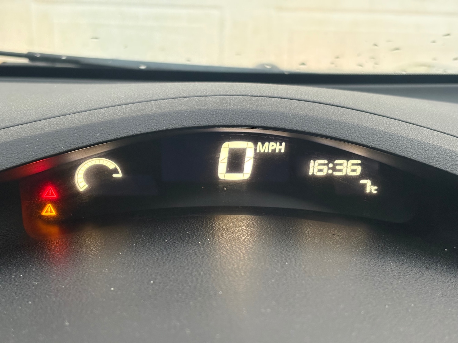 Used Nissan Leaf 2015 for sale - 76445310: Photo 25