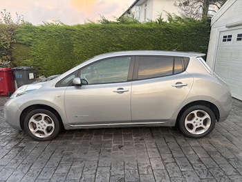 Used Nissan Leaf 2015 for sale - 76445310: Photo