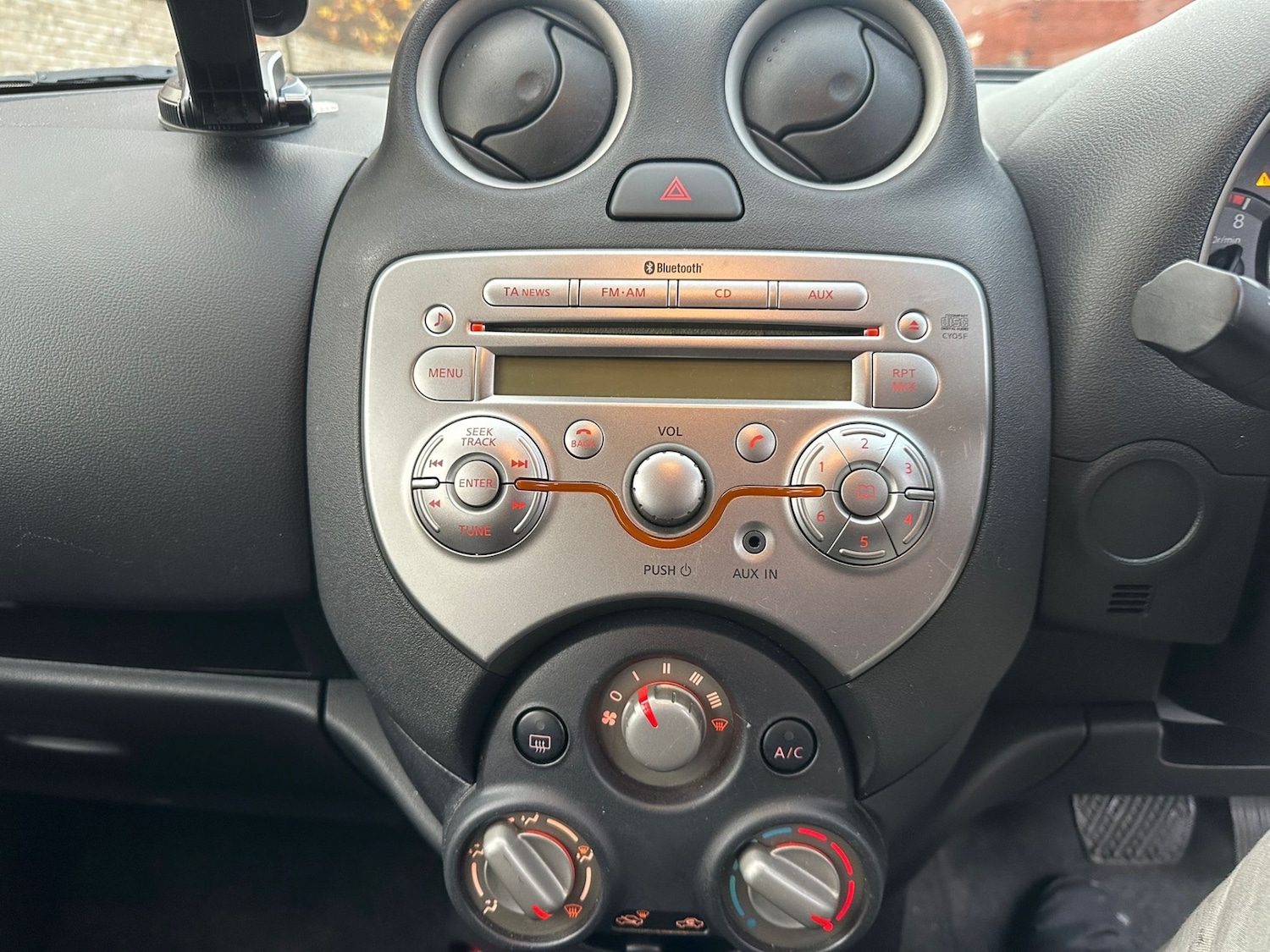 Used Nissan Micra 2012 for sale - 76387390: Photo 10