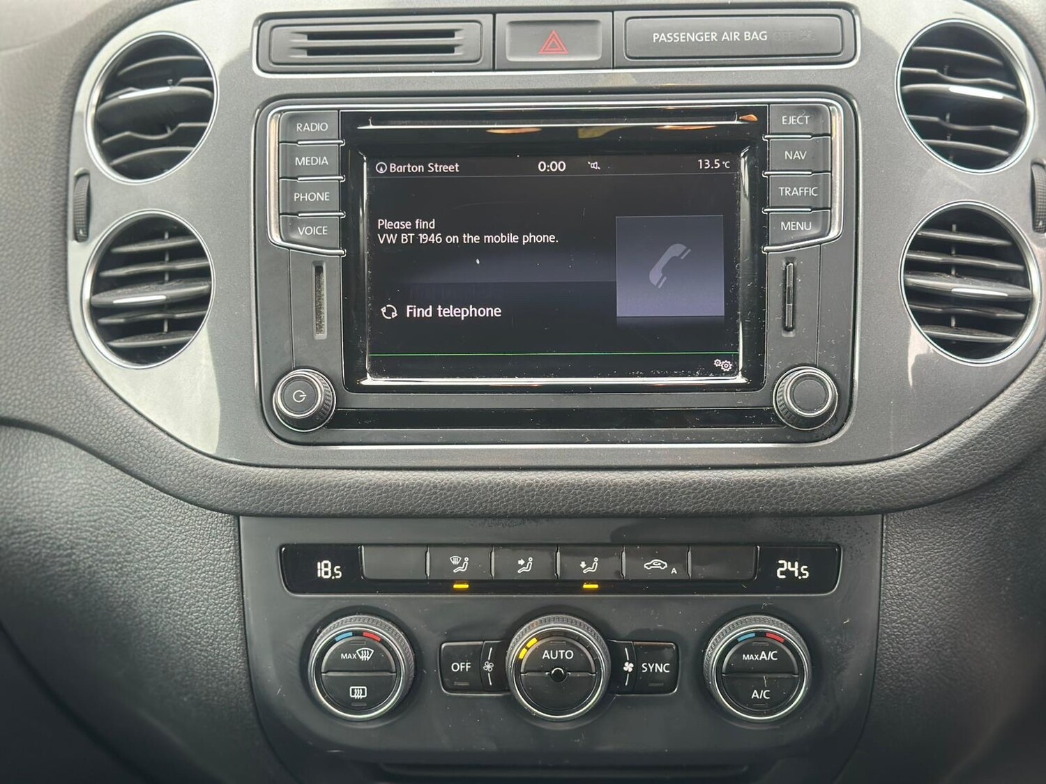 Used Volkswagen Tiguan 2015 for sale - 76589737: Photo 15