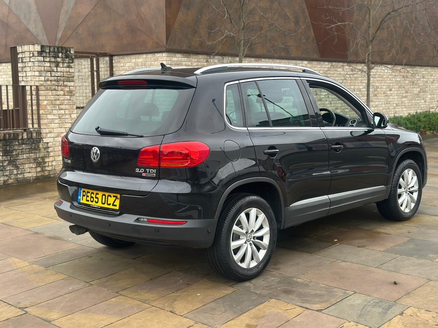 Used Volkswagen Tiguan 2015 for sale - 76589737: Photo 6
