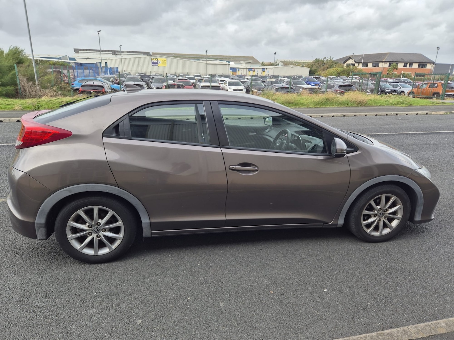 Used Honda Civic 2013 for sale - 76334890: Photo 10