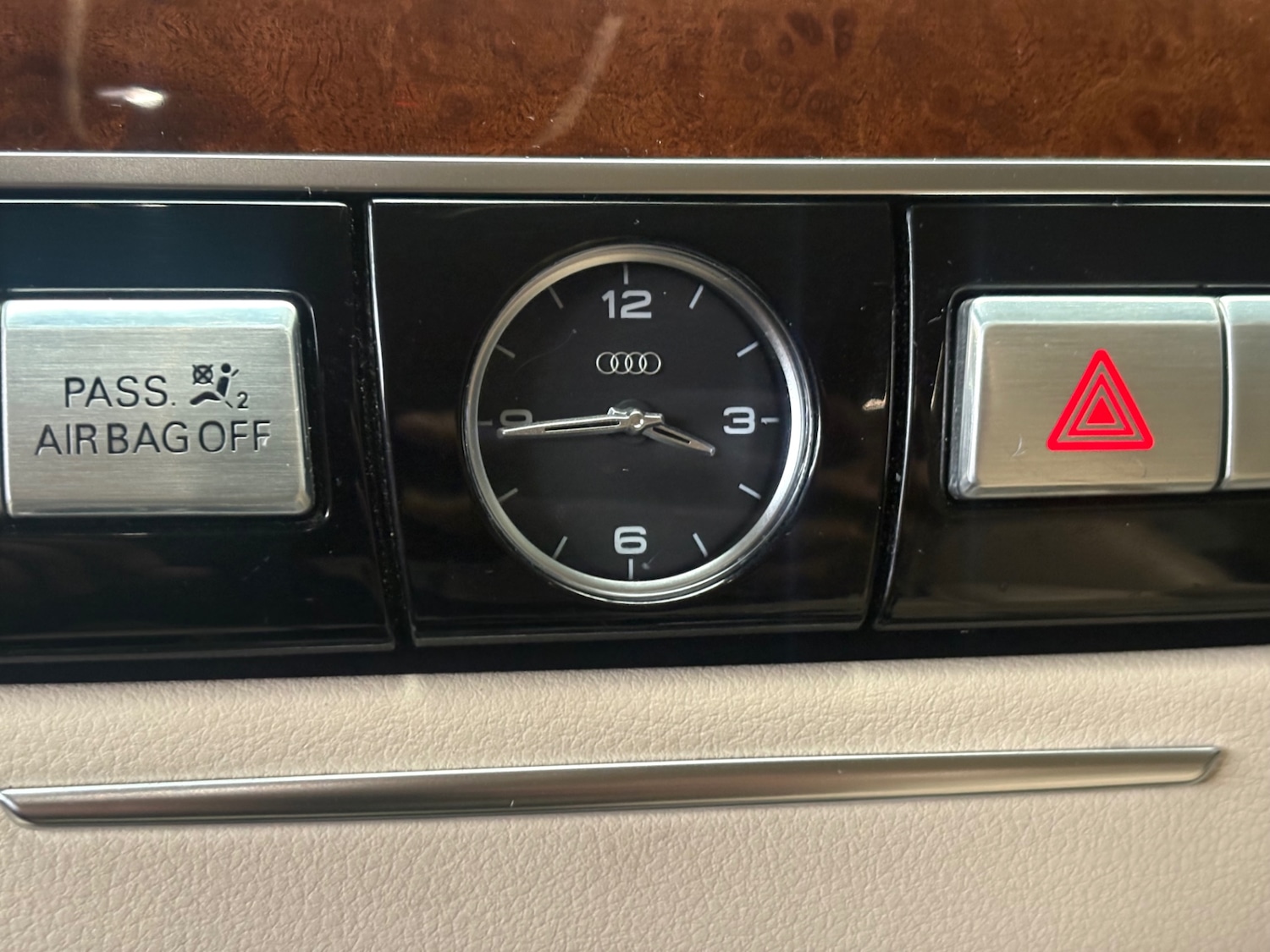 Used Audi A8 2010 for sale - 77426261: Photo 15