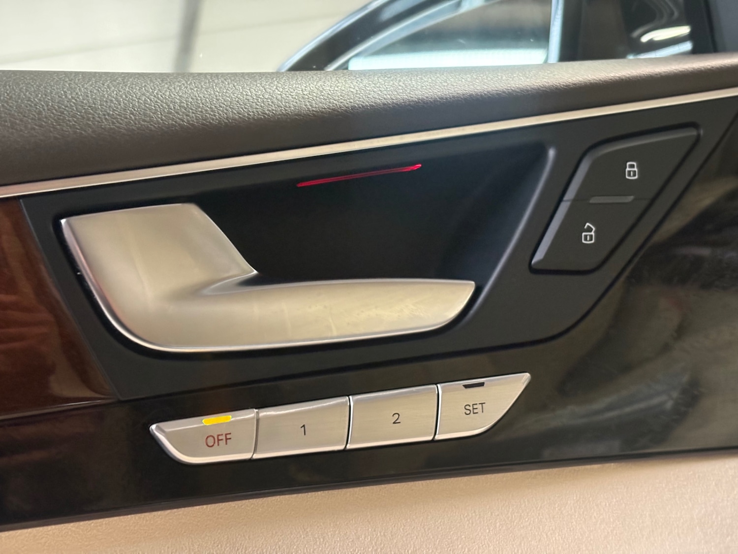 Used Audi A8 2010 for sale - 77426261: Photo 24