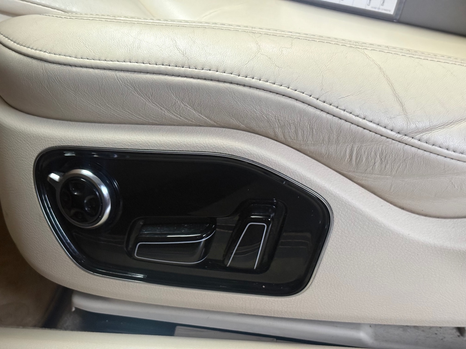 Used Audi A8 2010 for sale - 77426261: Photo 25