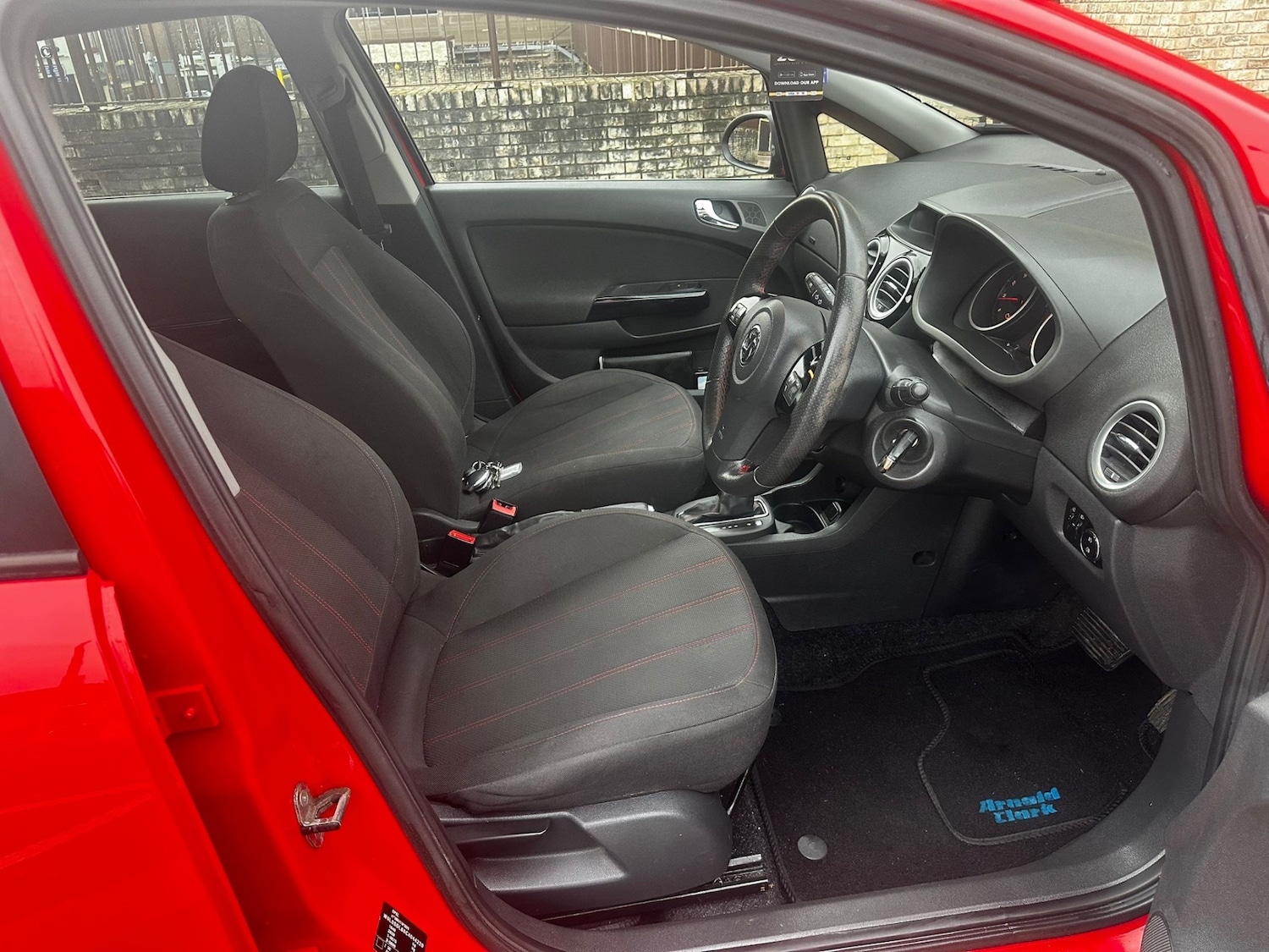 Used Vauxhall Corsa 2011 for sale - 77214736: Photo 8