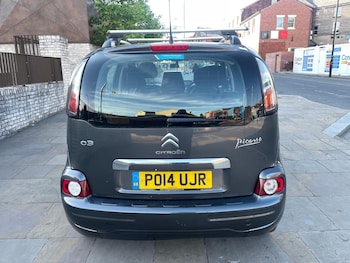 Used Citroen C3 Picasso 2014 for sale - 76659433: Photo
