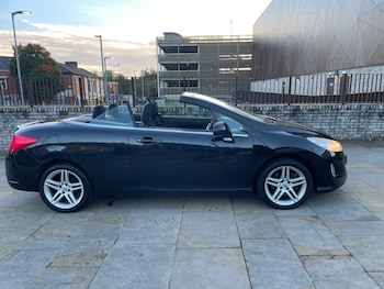 Used Peugeot 308 2011 for sale - 77249057: Photo