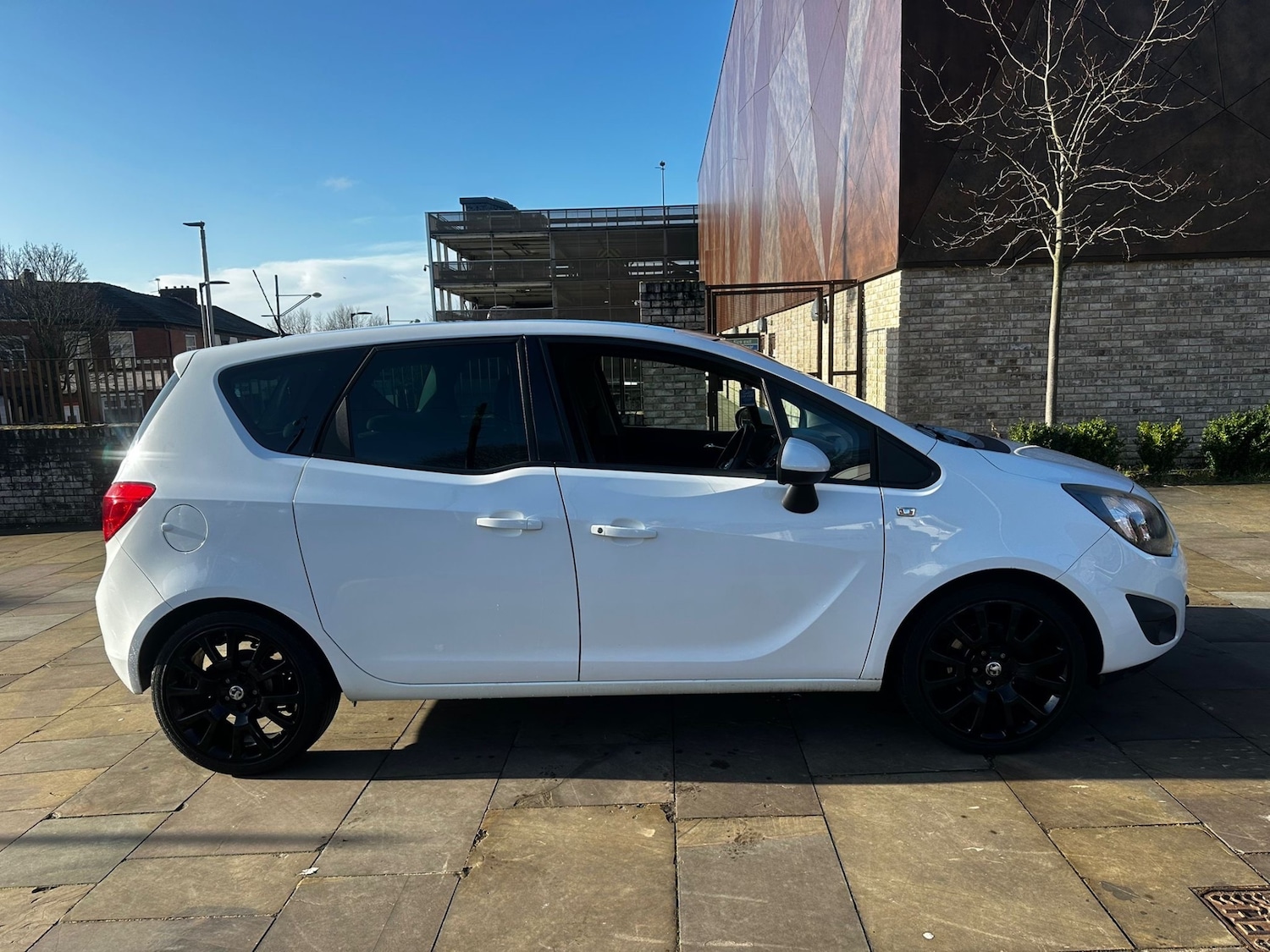 Used Vauxhall Meriva 2012 for sale - 77371733: Photo 2
