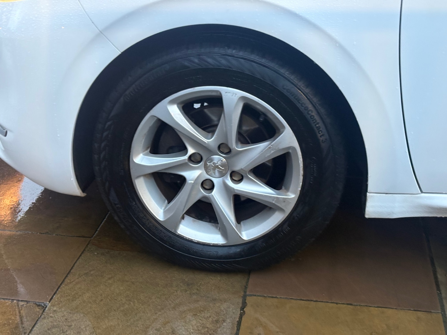 Used Peugeot 208 2014 for sale - 76750265: Photo 11