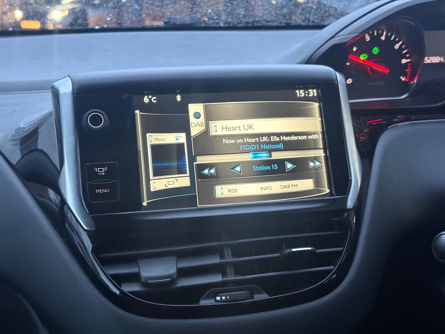 Used Peugeot 208 2014 for sale - 76750265: Photo 15