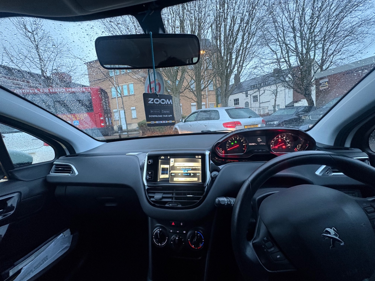 Used Peugeot 208 2014 for sale - 76750265: Photo 19