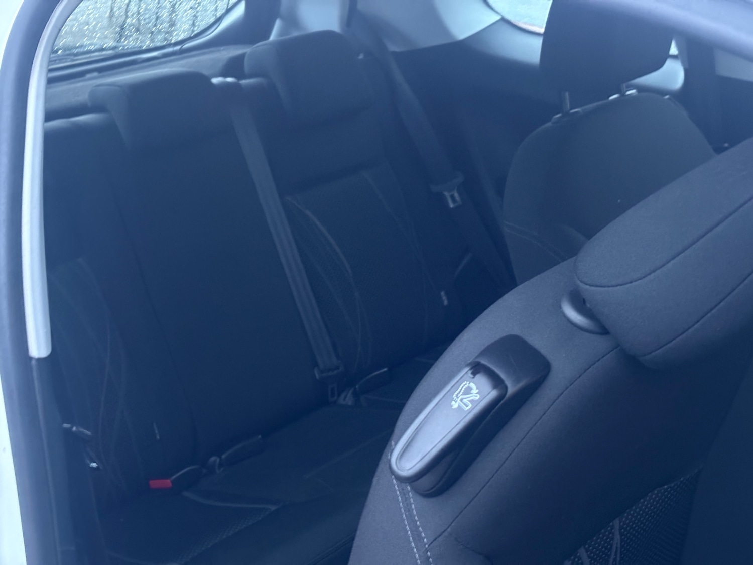 Used Peugeot 208 2014 for sale - 76750265: Photo 24