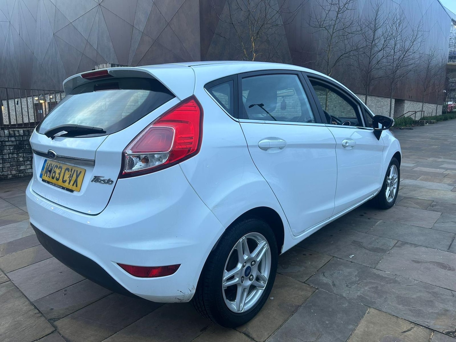 Used Ford Fiesta 2013 for sale - 76882056: Photo 4