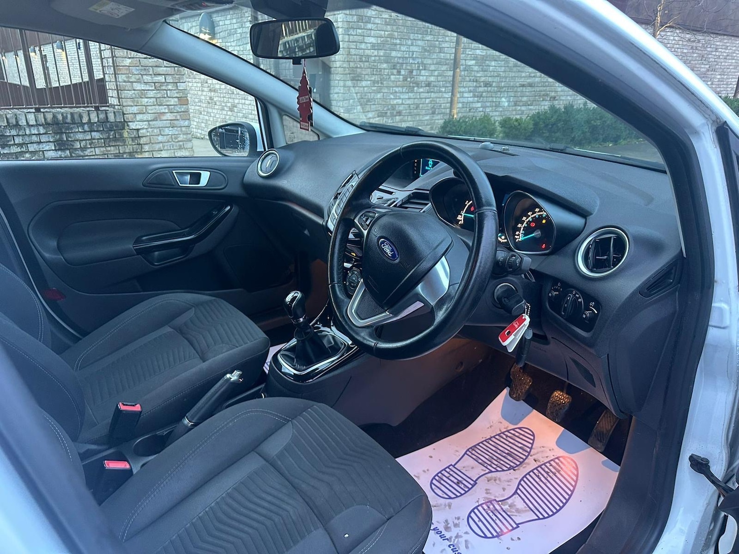 Used Ford Fiesta 2013 for sale - 76882056: Photo 6