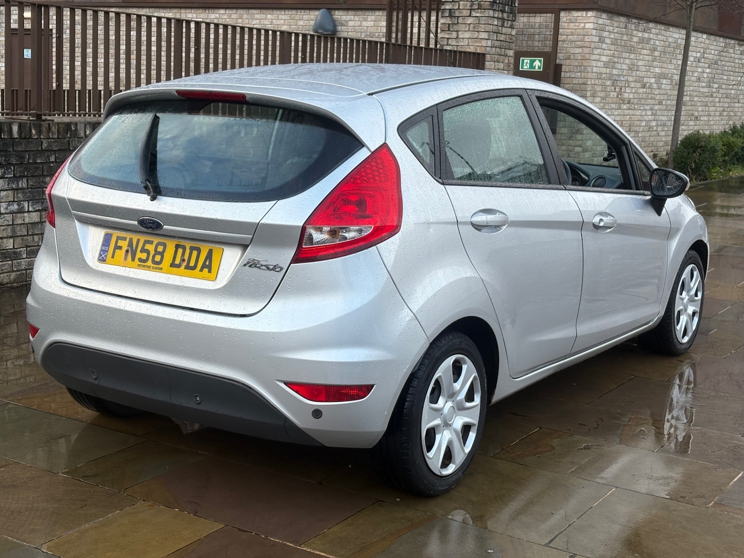 Used Ford Fiesta 2009 for sale - 76924725: Photo 3