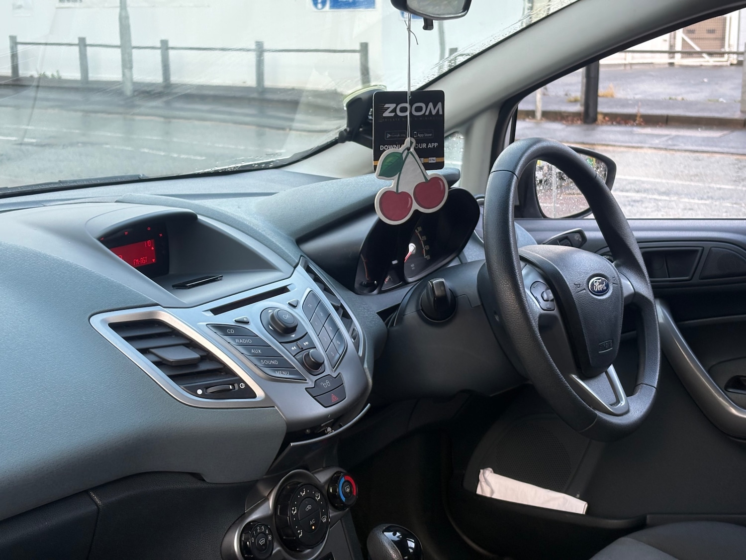 Used Ford Fiesta 2009 for sale - 76924725: Photo 8