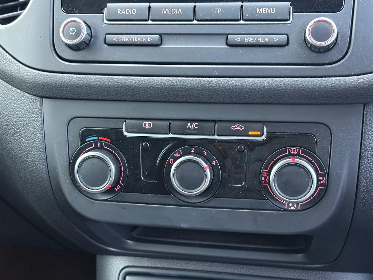 Used Volkswagen Golf Plus 2012 for sale - 76854901: Photo 20