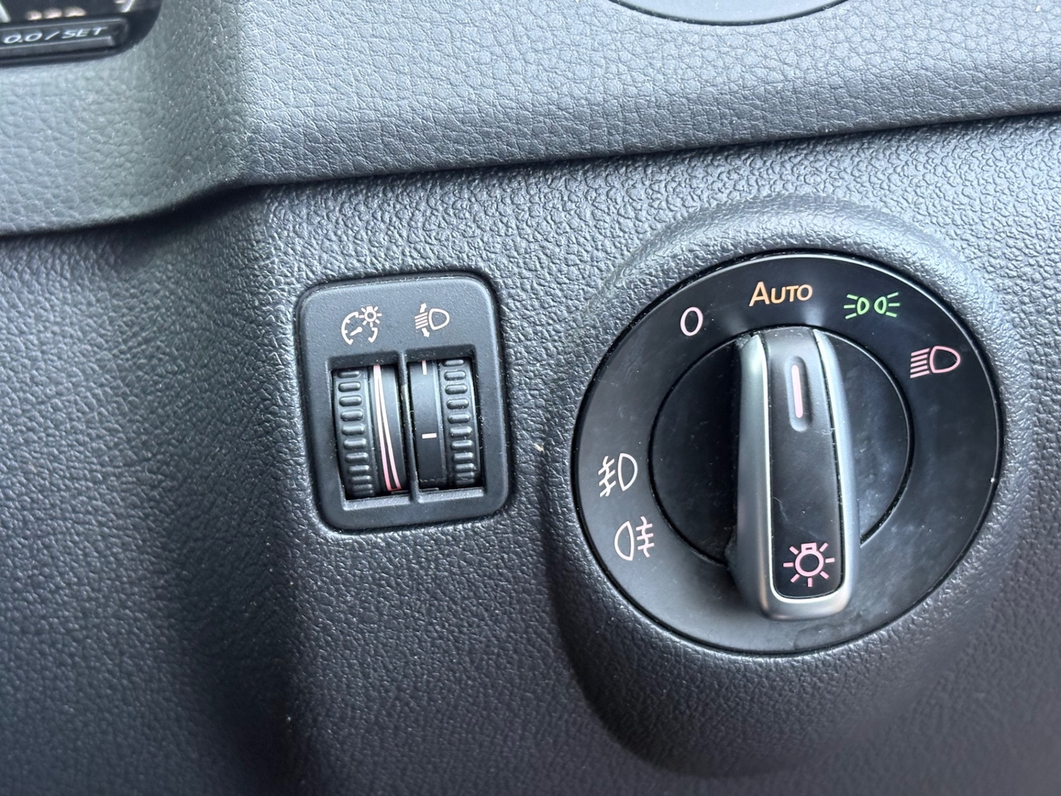 Used Volkswagen Golf Plus 2012 for sale - 76854901: Photo 24