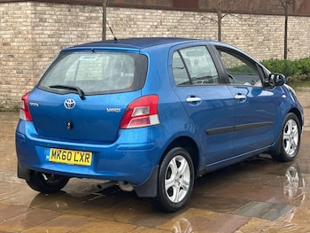Used Toyota Yaris 2010 for sale - 76900097: Photo