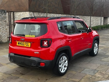 Used Jeep Renegade 2016 for sale - 77028389: Photo