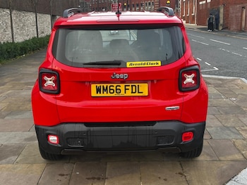 Used Jeep Renegade 2016 for sale - 77028389: Photo