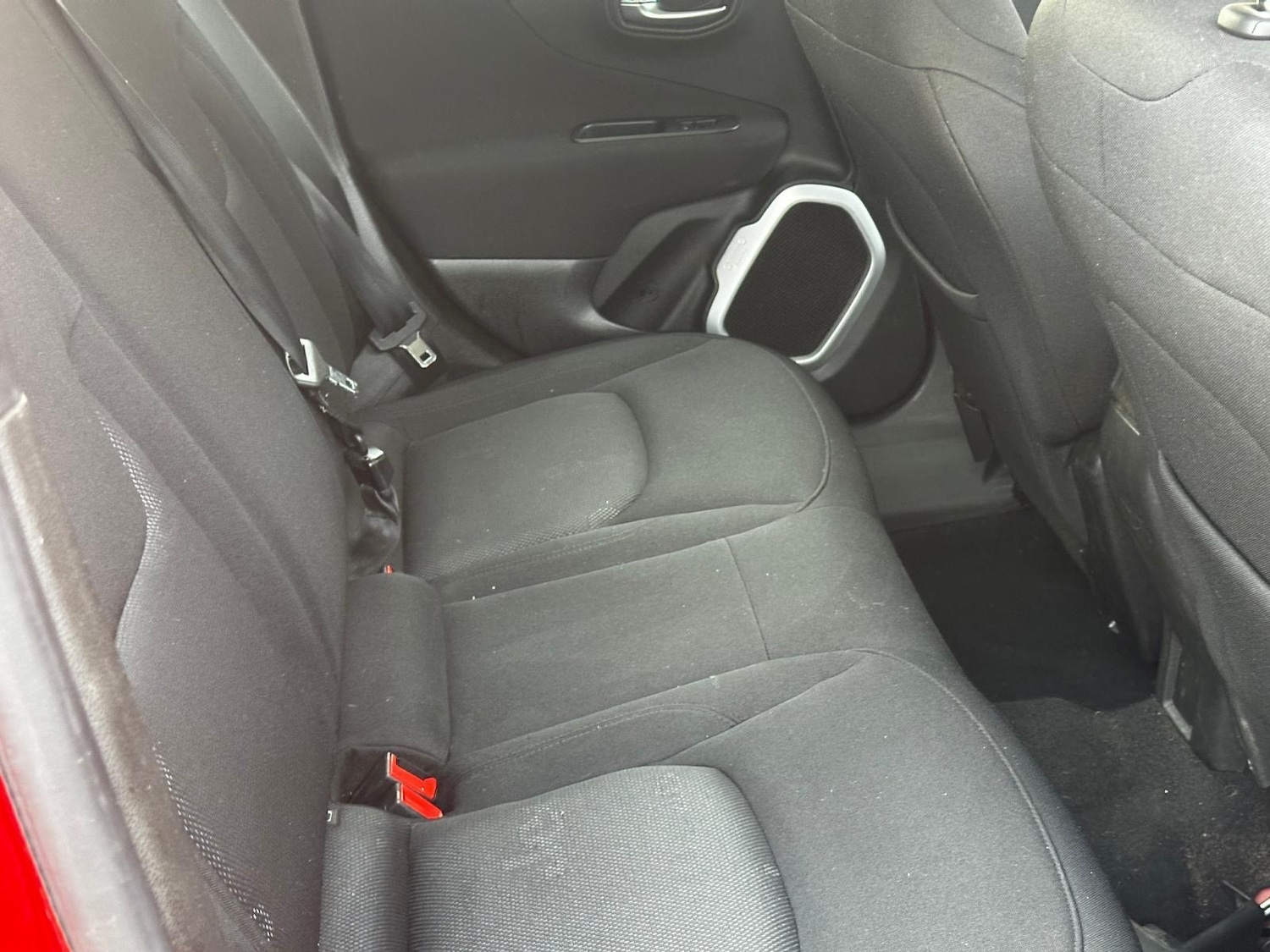 Used Jeep Renegade 2016 for sale - 77028389: Photo 8