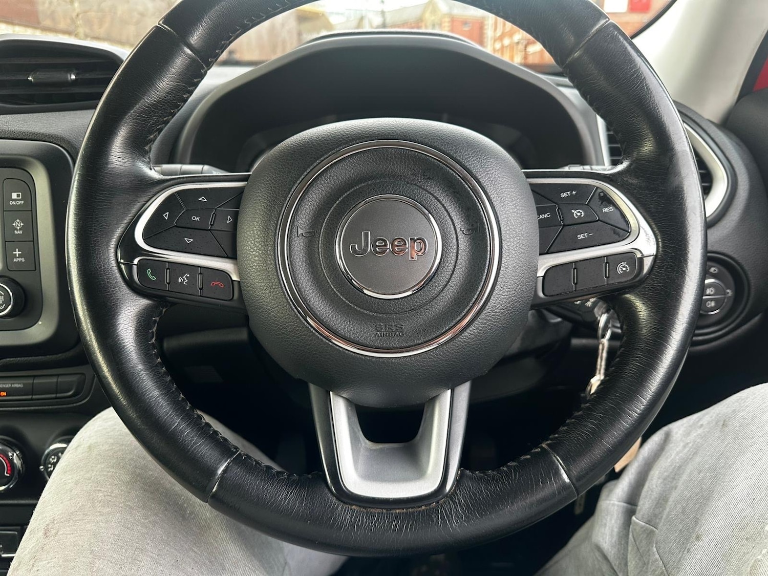 Used Jeep Renegade 2016 for sale - 77028389: Photo 9