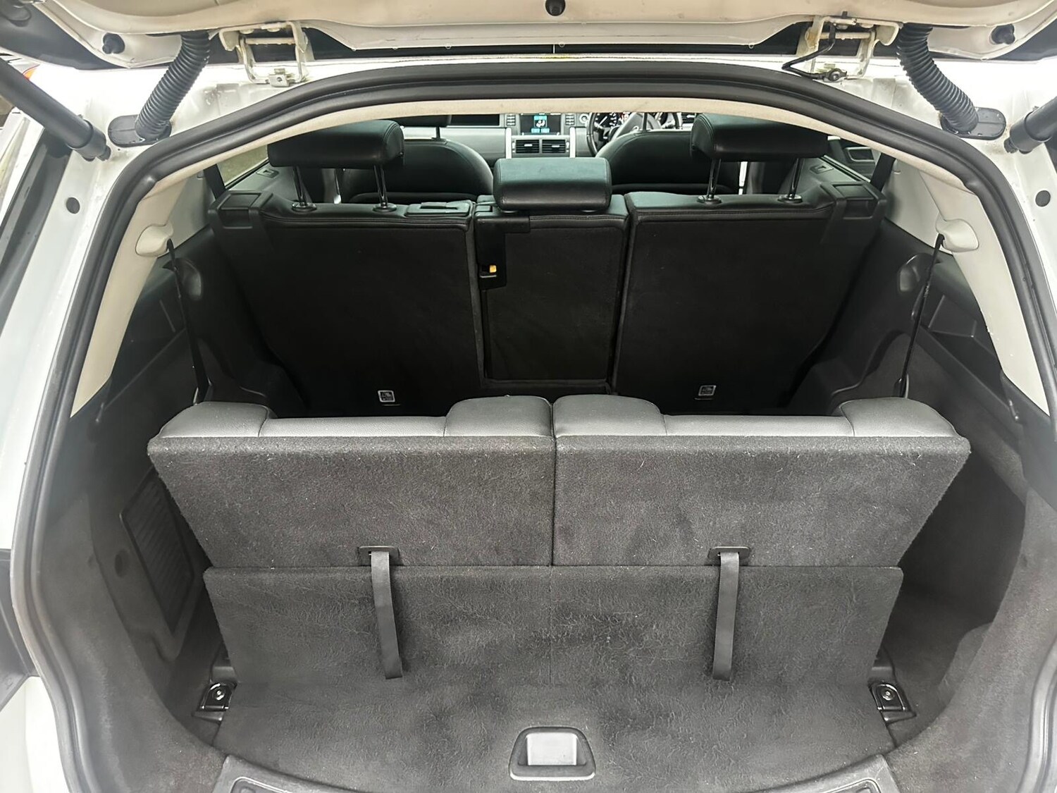 Used Land Rover Discovery Sport 2015 for sale - 77709163: Photo 16