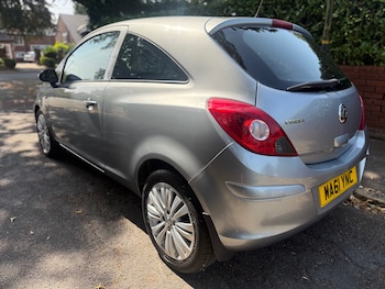 Used Vauxhall Corsa 2011 for sale - 75575703: Photo