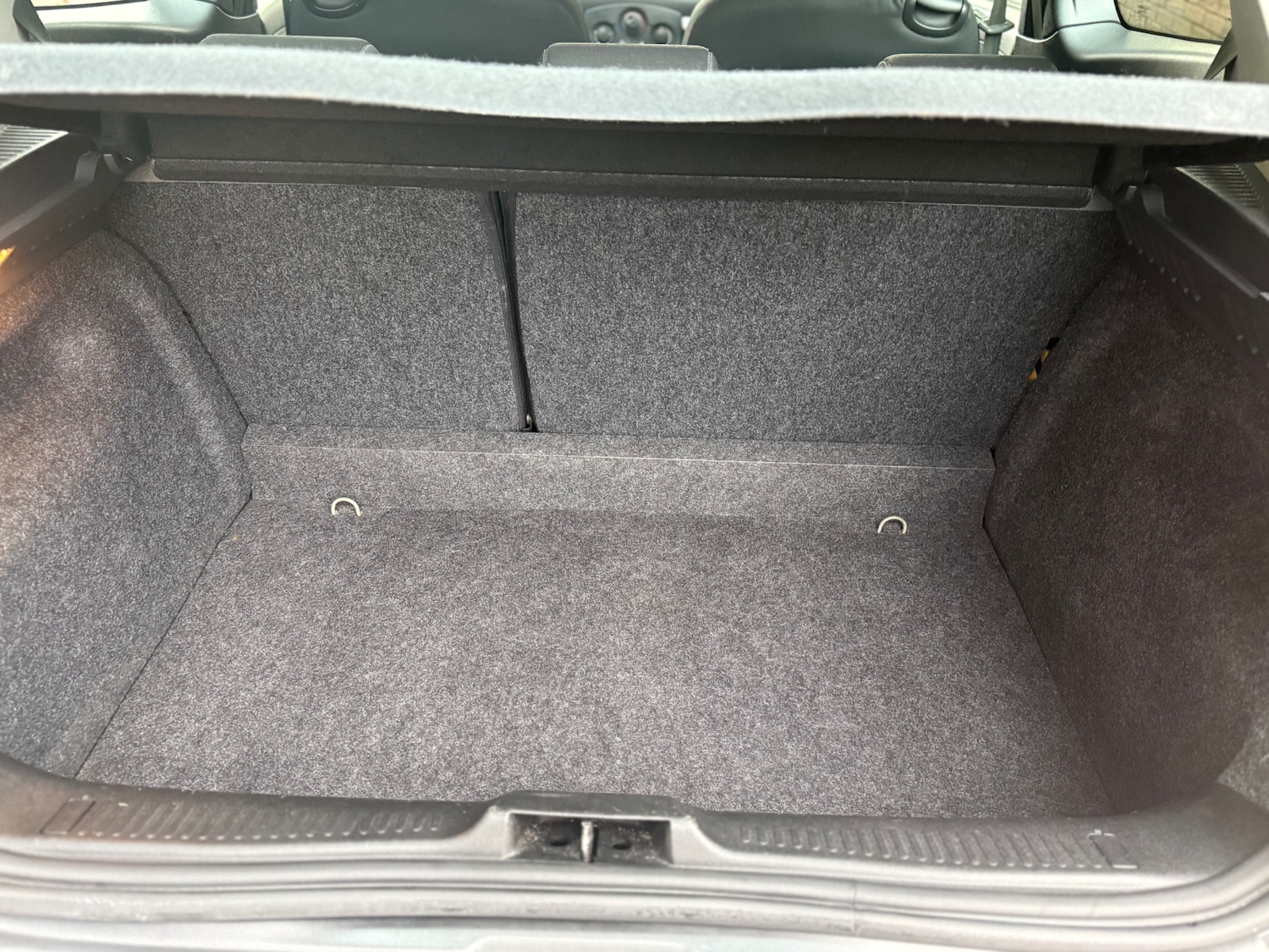 Used Renault Clio 2010 for sale - 76261815: Photo 5