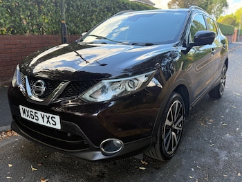 2015 (65) - 1.6 dCi Tekna [Non-Panoramic] 5dr