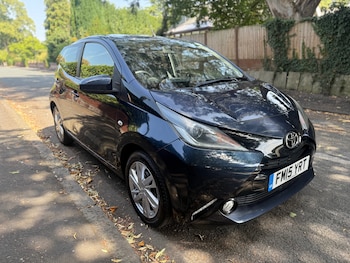 Used Toyota AYGO 2015 for sale - 75575707: Photo