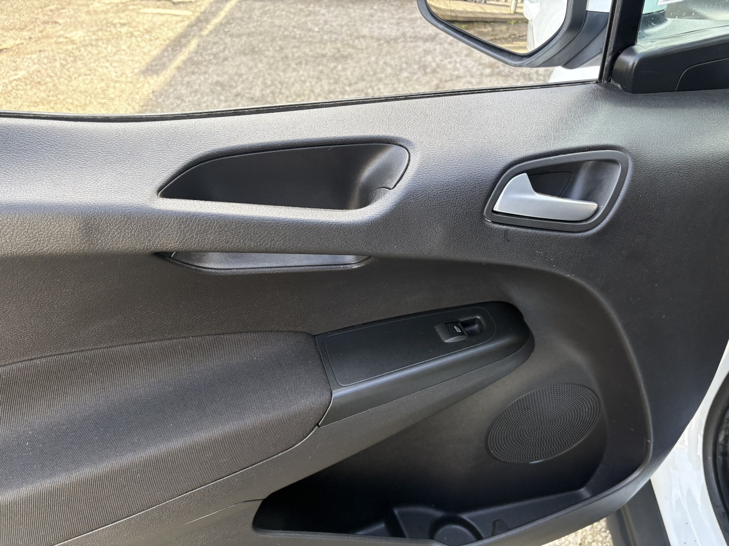 Used Ford Transit Courier 2018 for sale - 78131592: Photo 28