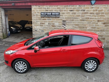 Used Ford Fiesta 2014 for sale - 77766467: Photo