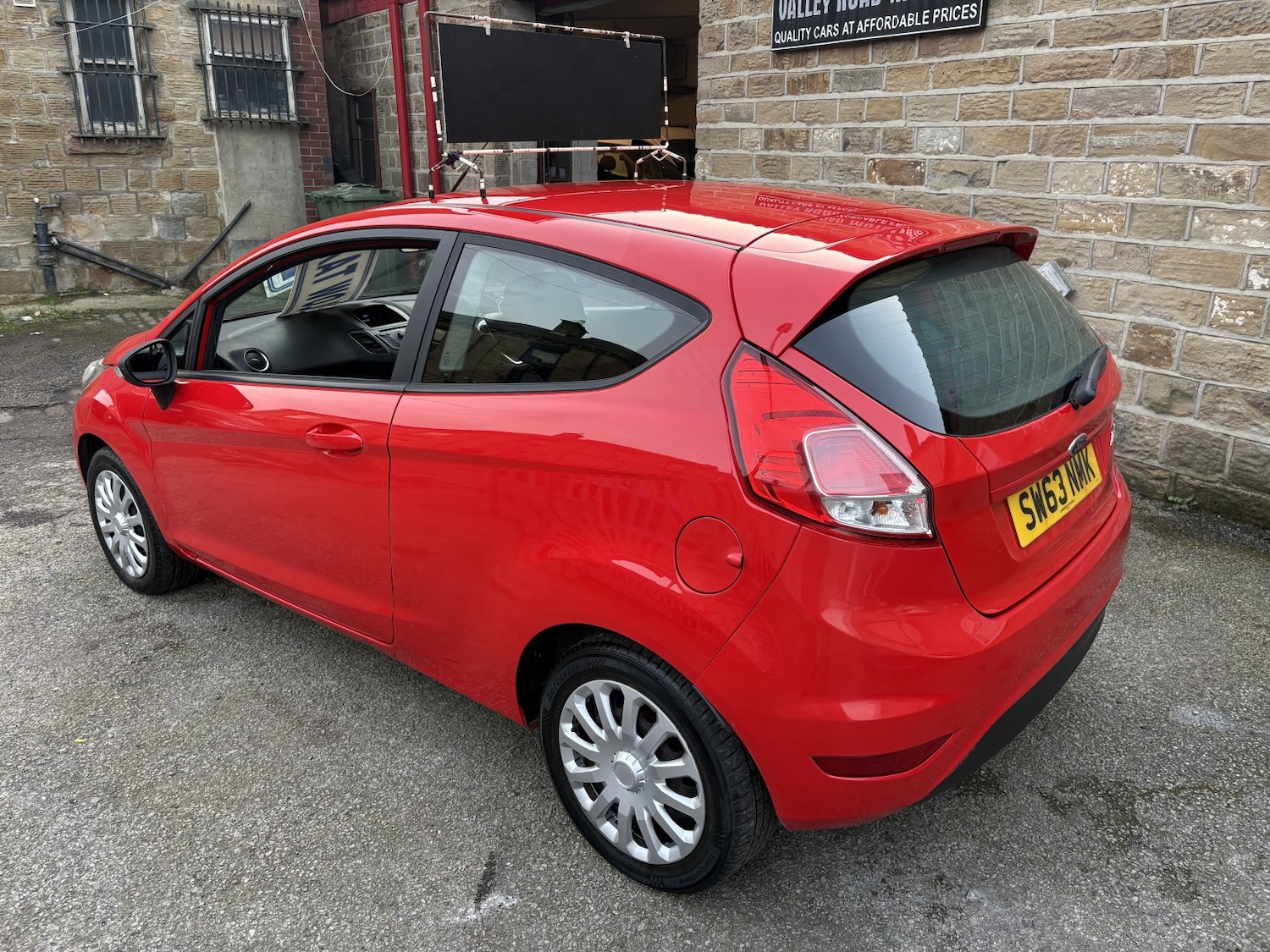 Used Ford Fiesta 2014 for sale - 77766467: Photo 5