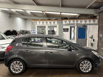 Used Vauxhall Corsa 2011 for sale - 78229140: Photo