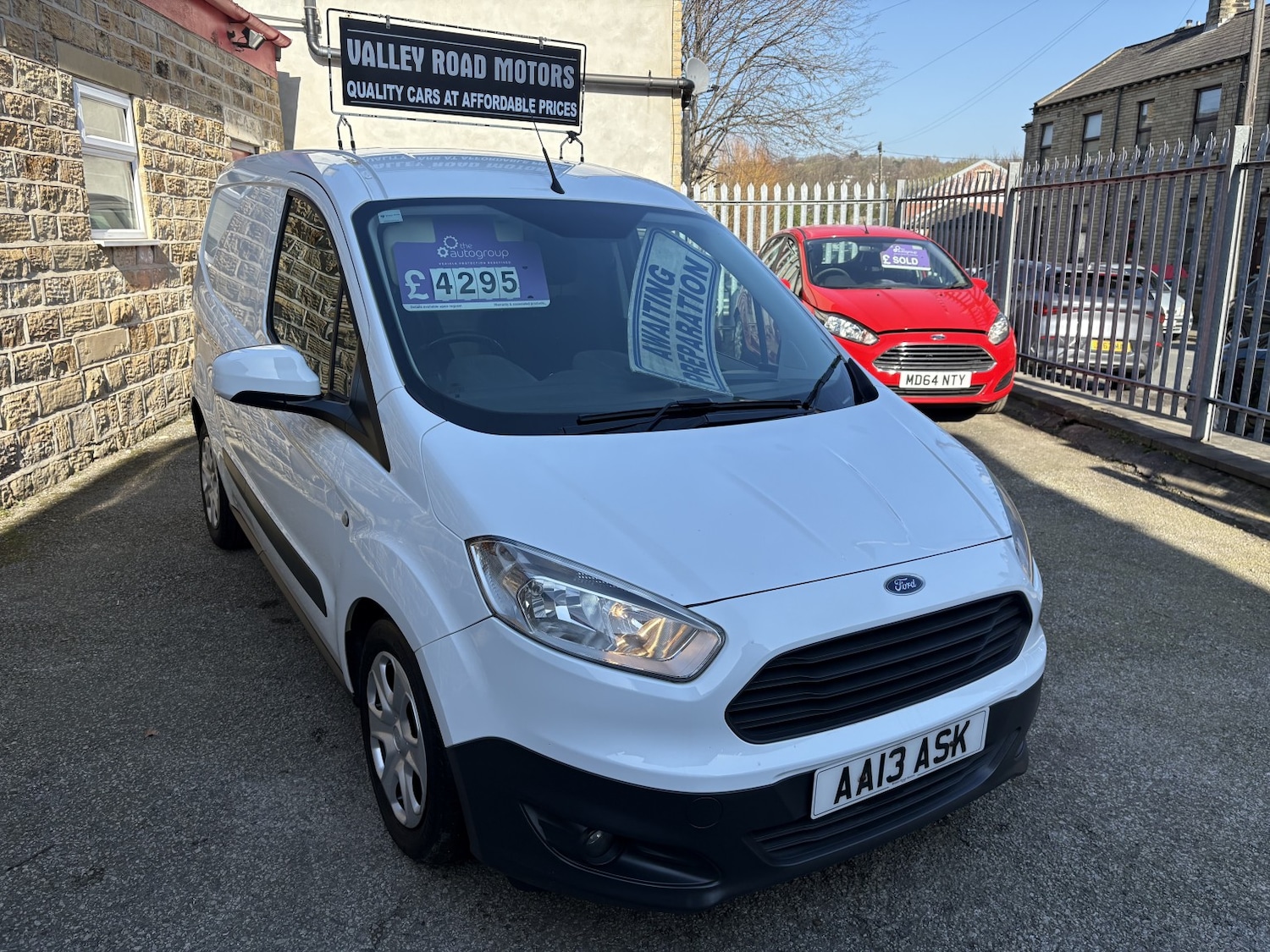 Used Ford Transit Courier 2017 for sale - 78131584: Photo 13