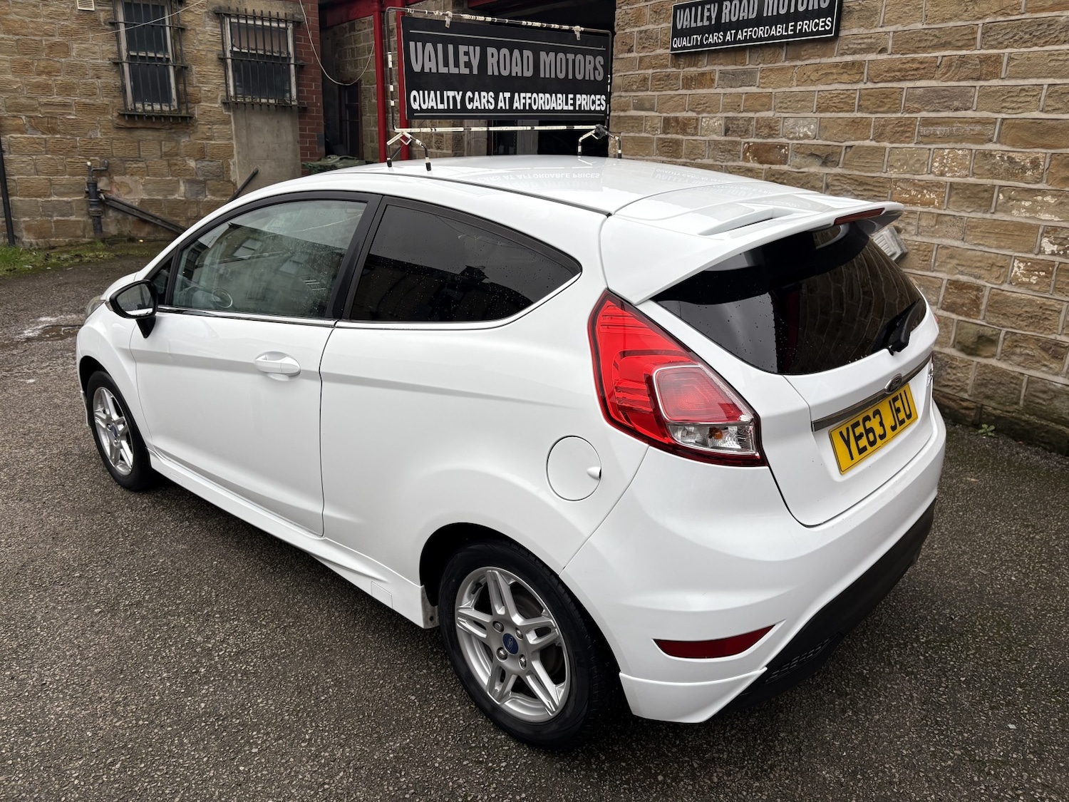 Used Ford Fiesta 2013 for sale - 77363646: Photo 14