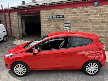 Used Ford Fiesta 2014 for sale - 79456851: Photo