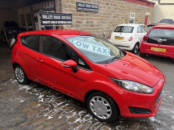 Used Ford Fiesta 2013 for sale - 77124213: Photo
