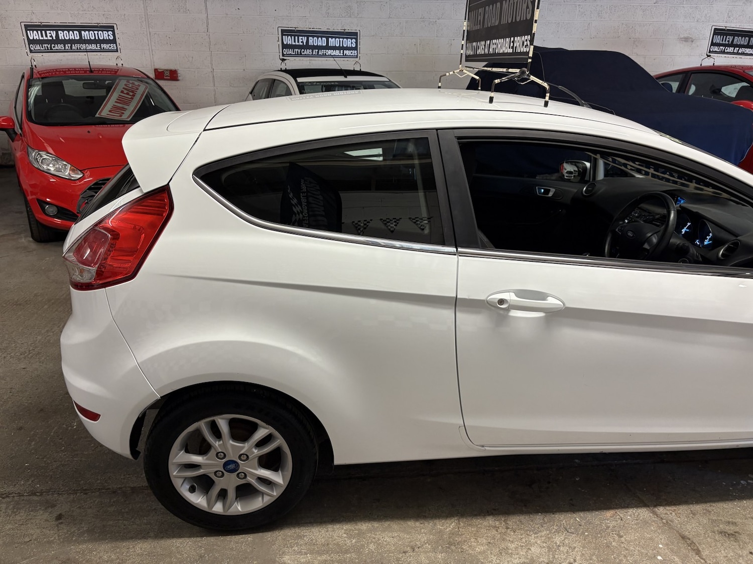 Used Ford Fiesta 2015 for sale - 76430957: Photo 14