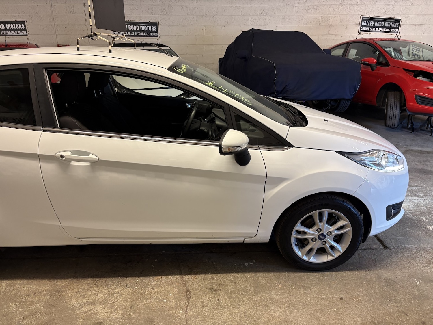 Used Ford Fiesta 2015 for sale - 76430957: Photo 16