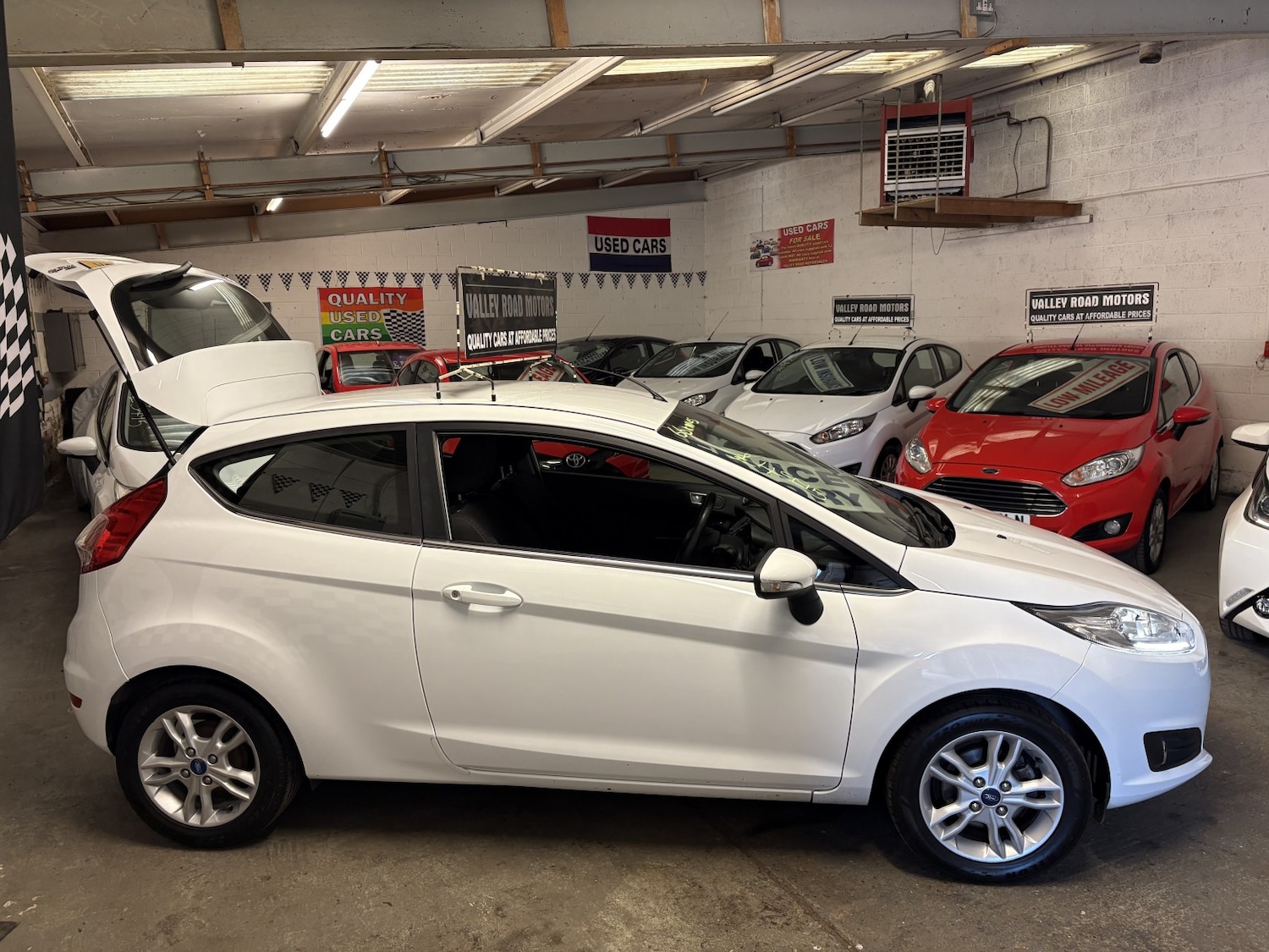 Used Ford Fiesta 2015 for sale - 76430957: Photo 7