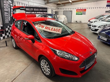 Used Ford Fiesta 2014 for sale - 75754815: Photo