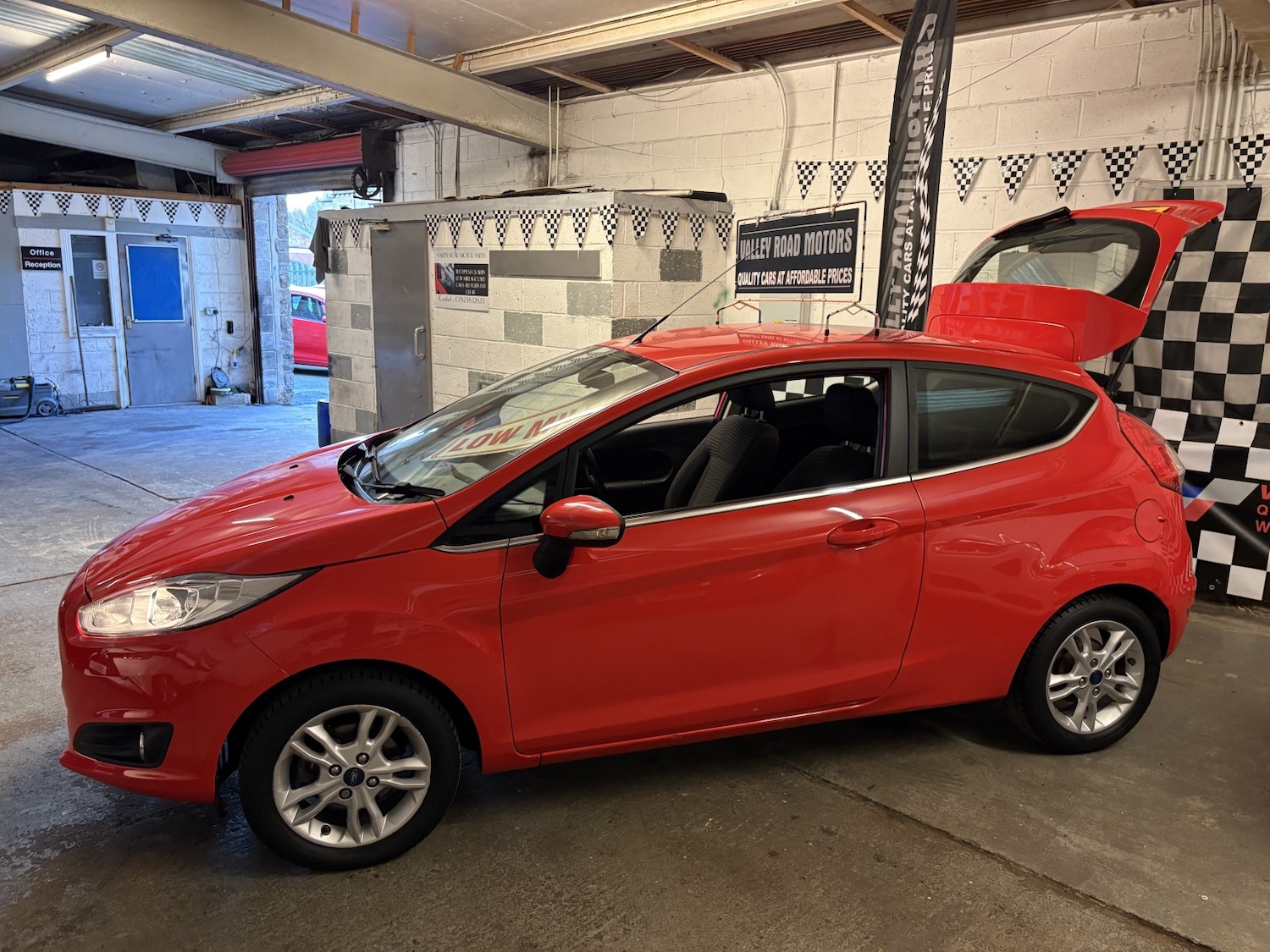 Used Ford Fiesta 2014 for sale - 76347204: Photo 10