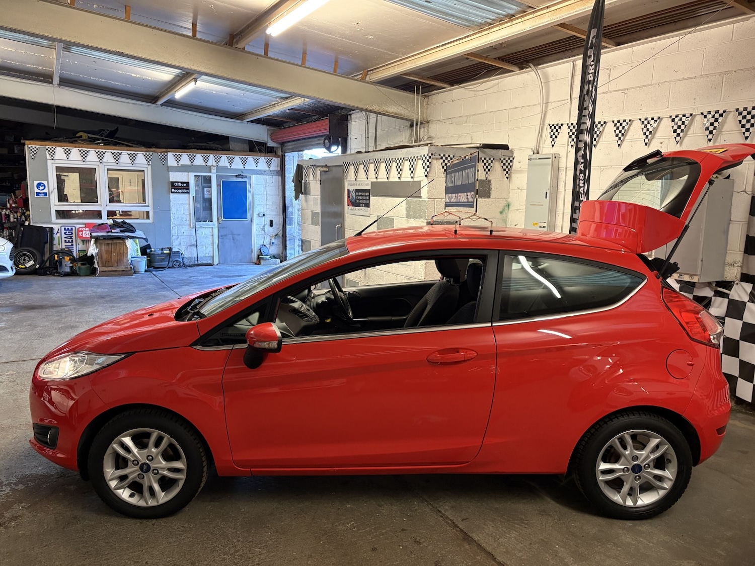 Used Ford Fiesta 2014 for sale - 76347204: Photo 11