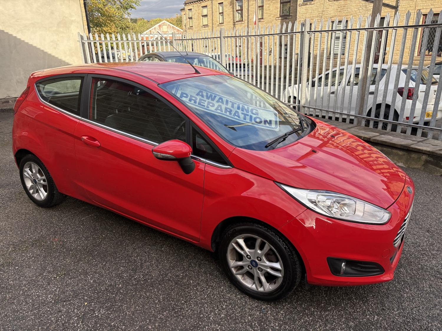 Used Ford Fiesta 2014 for sale - 76347204: Photo 2