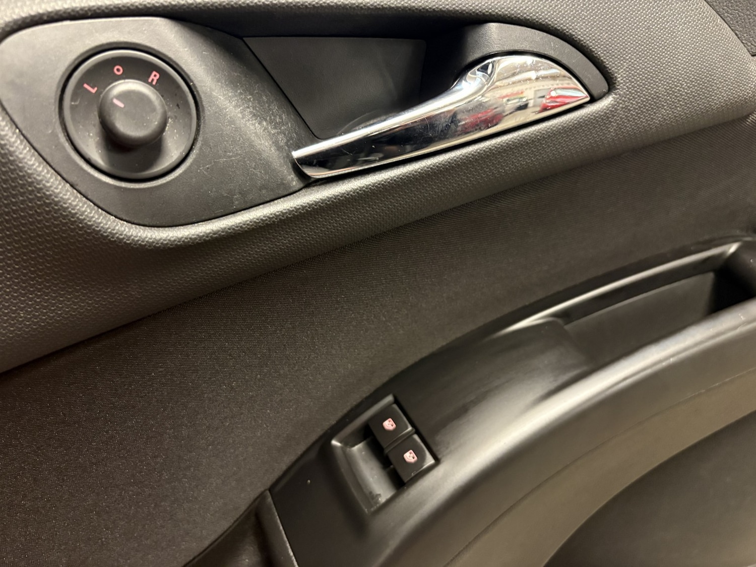 Used Vauxhall Meriva 2016 for sale - 76712558: Photo 24